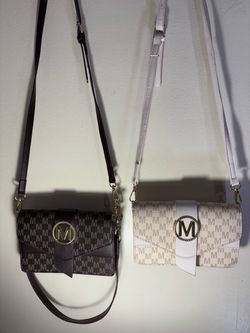 M Logo Purse Set of Two 🤎🤍