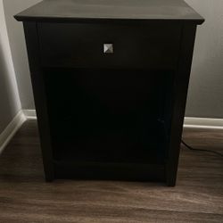 2 Dressers Brand : Klem, Brown