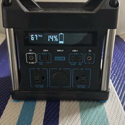Power Ridge X300 Portable Power Station 