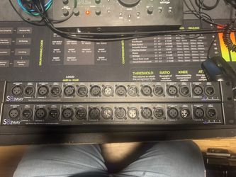 2  ART S8 3way splitters
