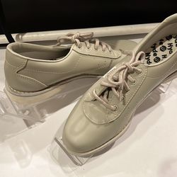 Hyde bowling shoes