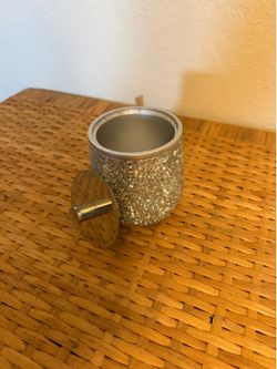 Bathroom accessories