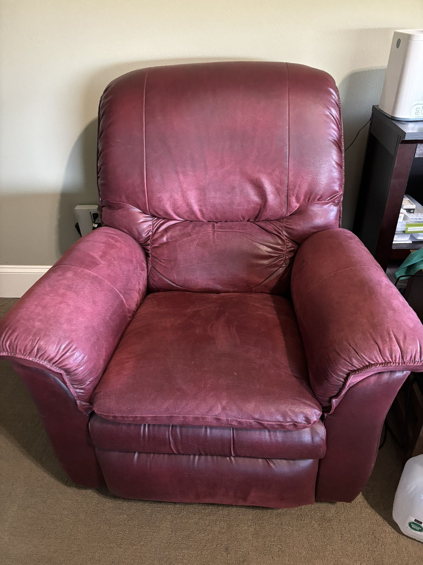 Recliner Chair 
