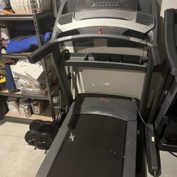 Freemotion Treadmill Good Conditions 