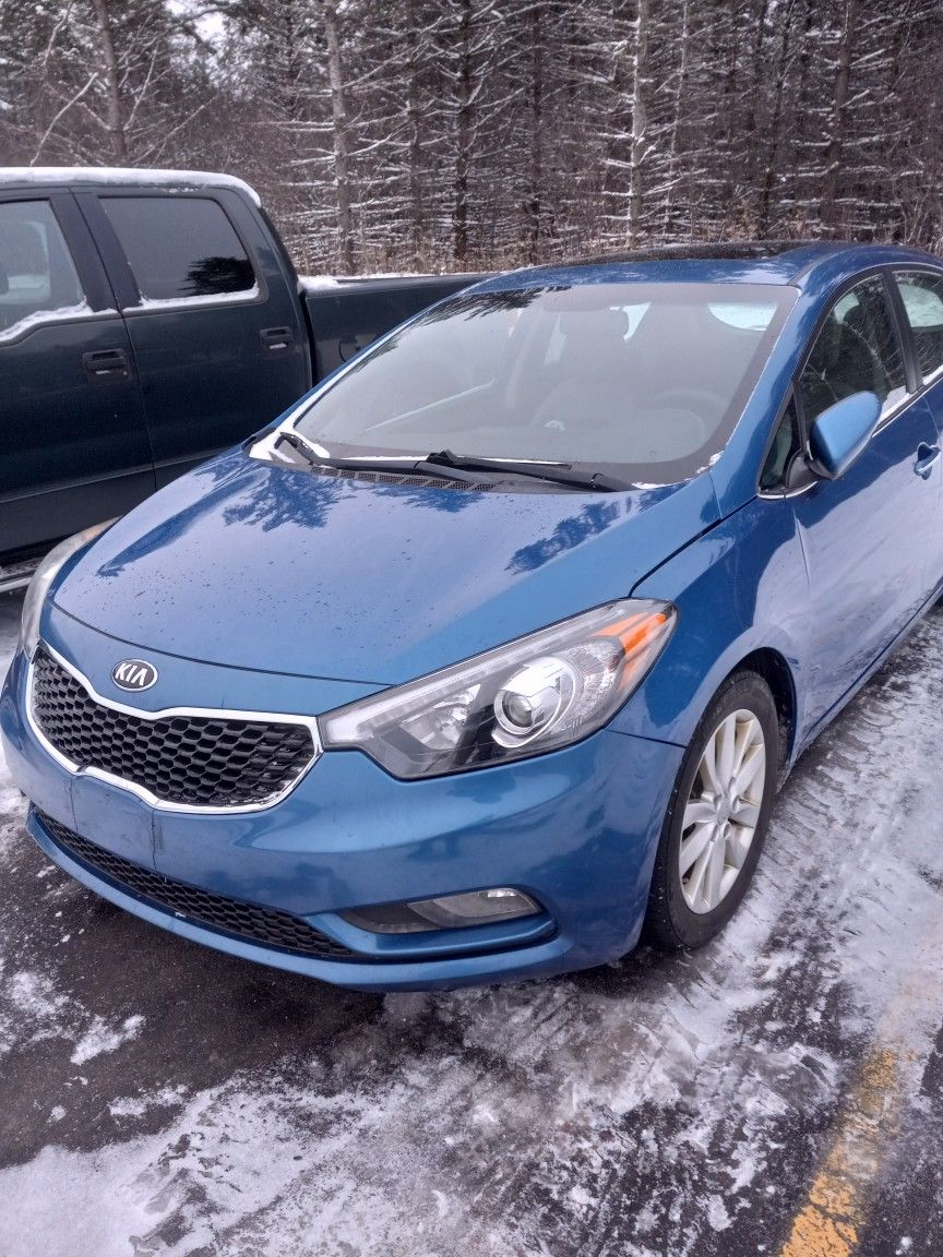 2015 KIA Forte5