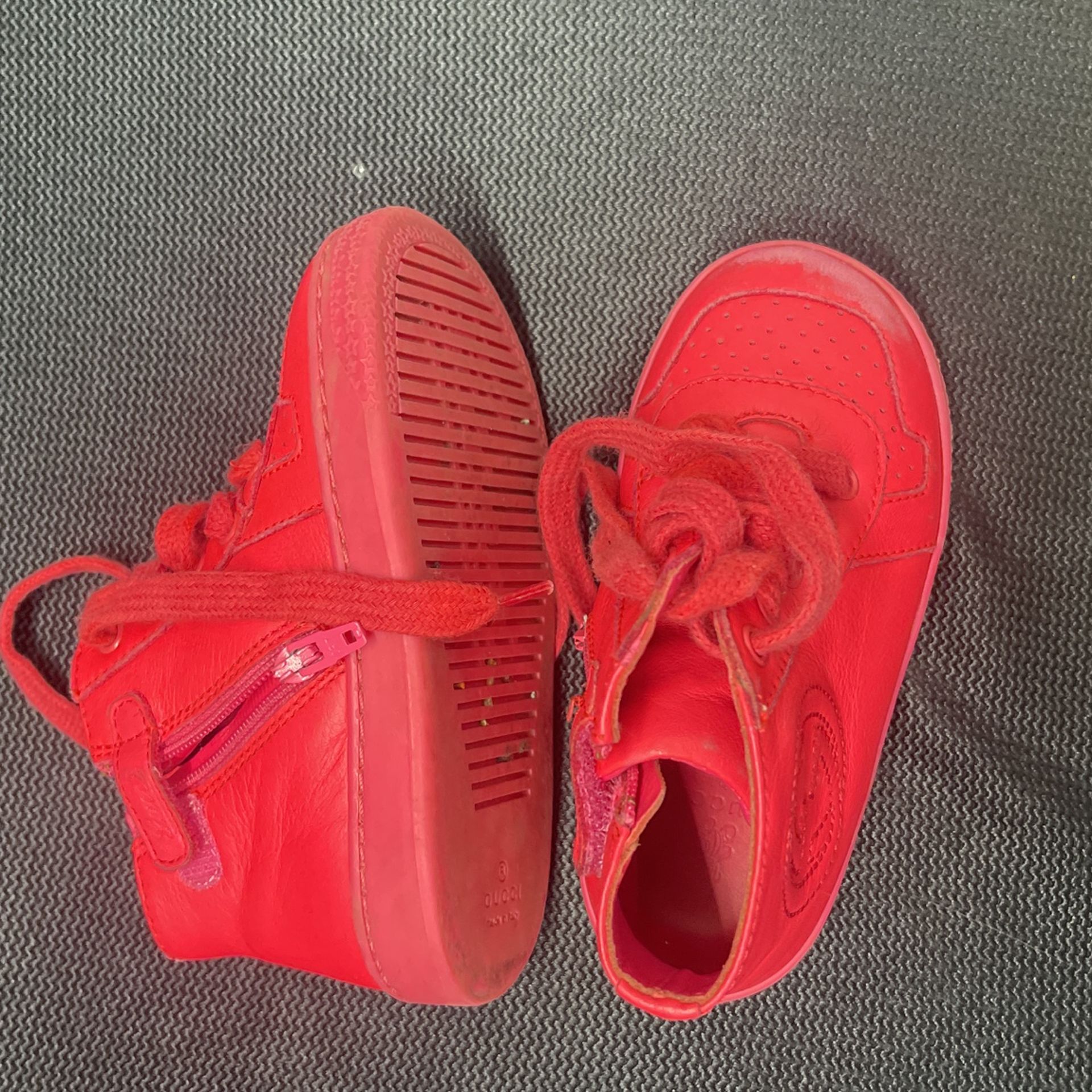 Hot pink Gucci Toddler Shoes Size 22