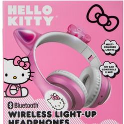 Hello Kitty Wireless Headphones 