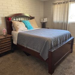QUEEN BEDROOM SET AND DRESSERS 