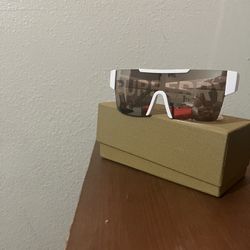 Burberry Shades 