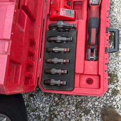 Use Normal Where M 18 Milwaukee Propres, Good, Working Condition. All 6  Jaws  And Their.