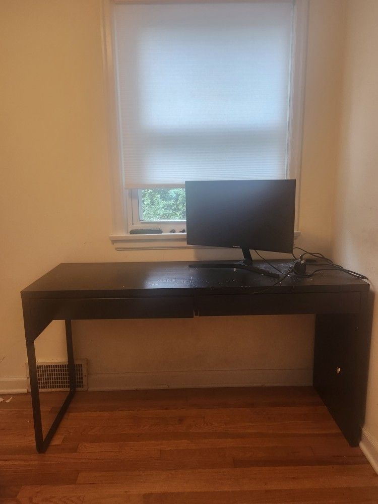FREE Desk