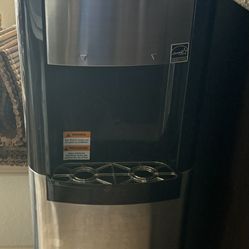 Self Cleaning Water Dispenser Hot And Cold