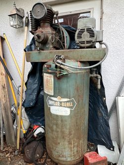 Saylor-Beall two-stage heavy-duty vertical tank air compressor