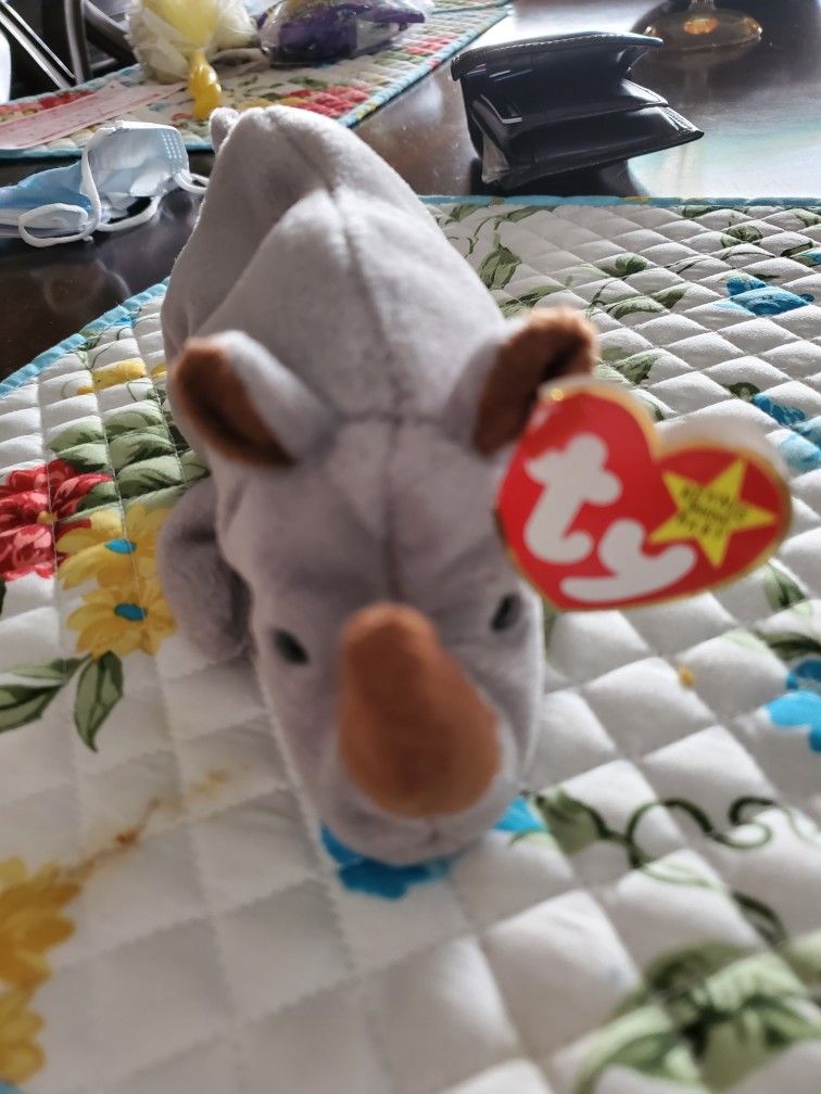 Ty Beanie Baby Spike The Rino First Edition