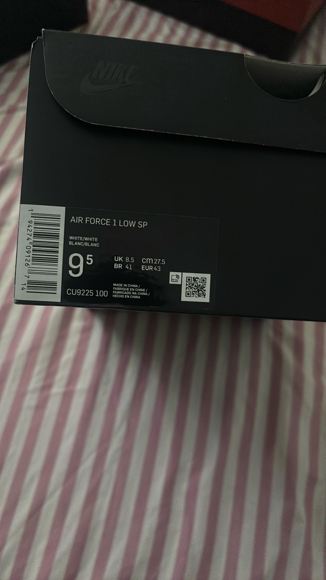Supreme Air Force 1 Box
