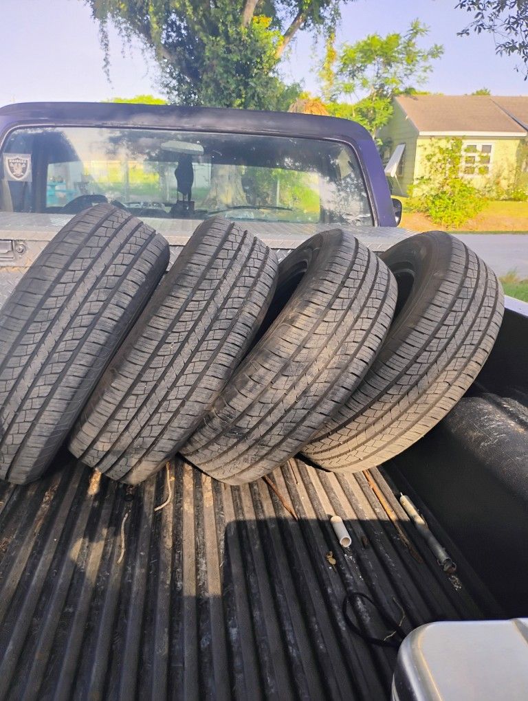 Westlake Tires 235-65-17