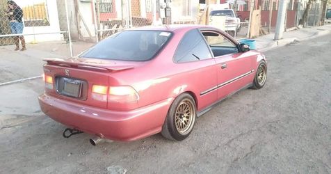 Civic 96 std título limpio