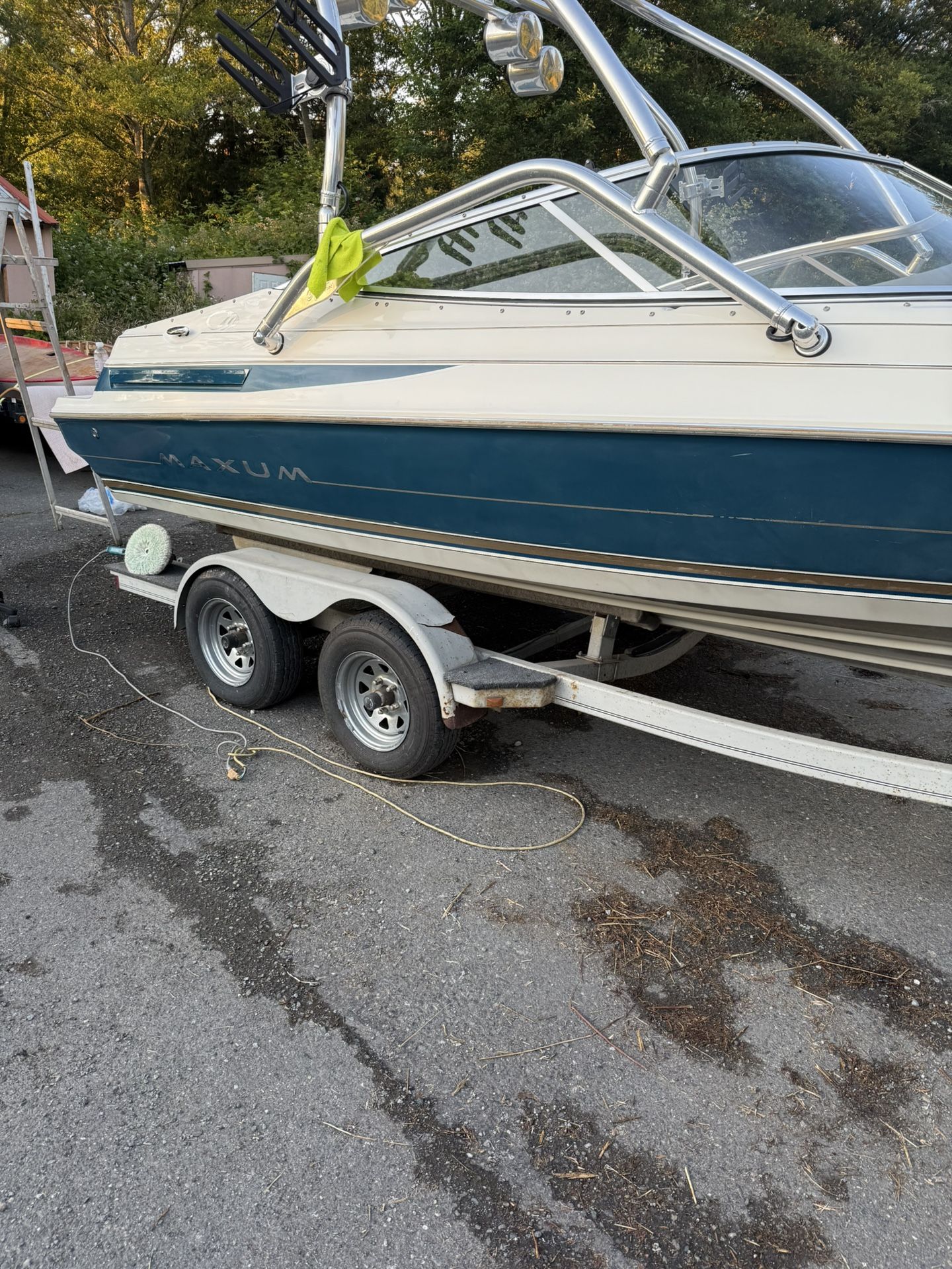 1997 Maxum 2100SR2