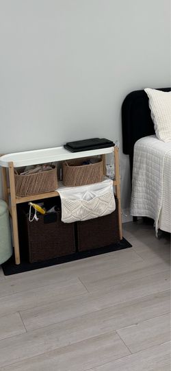 Night stand