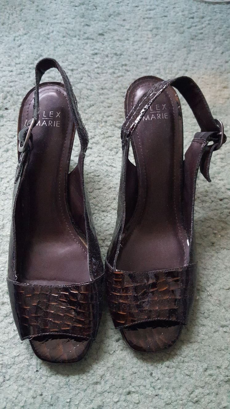 Brown black low heel patent shoes ladies size 10