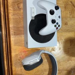 Xbox Series S & Turtle Beach Headset 