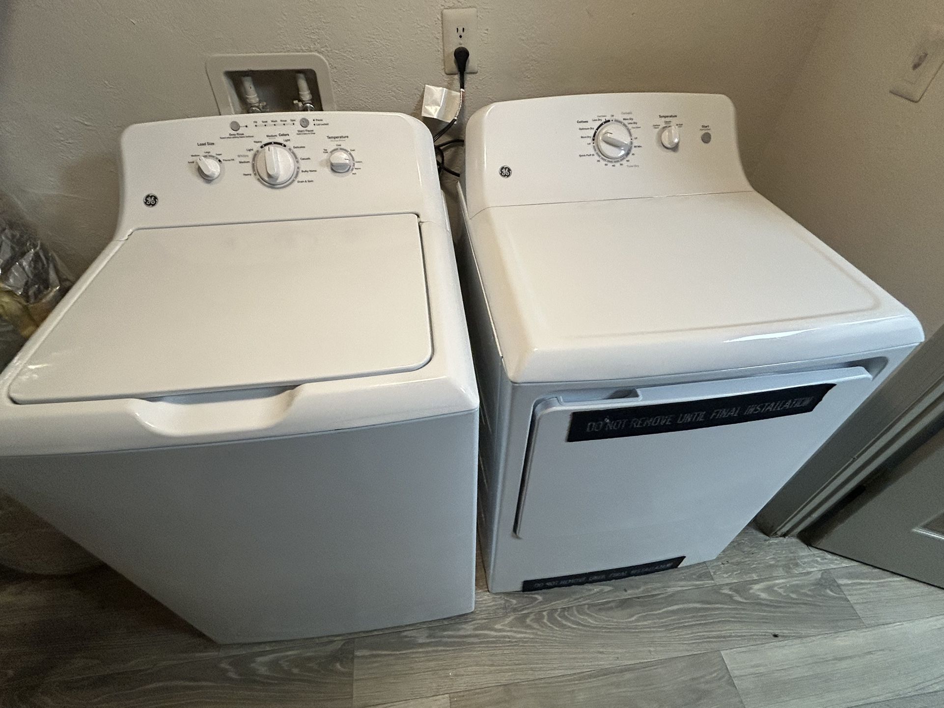 GE Washer And Dryer Set