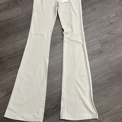 Lululemon flared legging