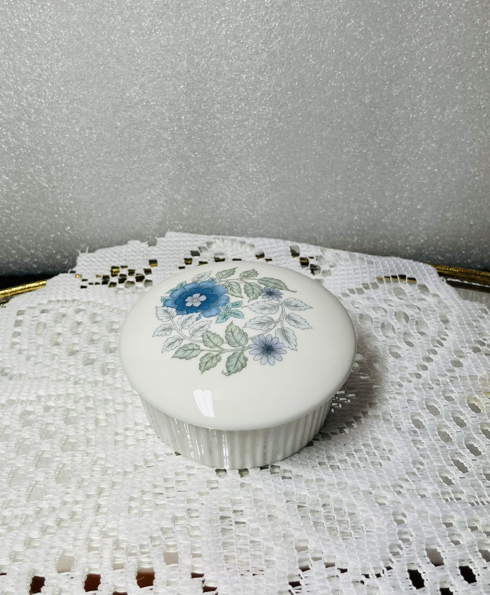 Vintage Wedgewood Bone China Floral Trinket Box/Made in England