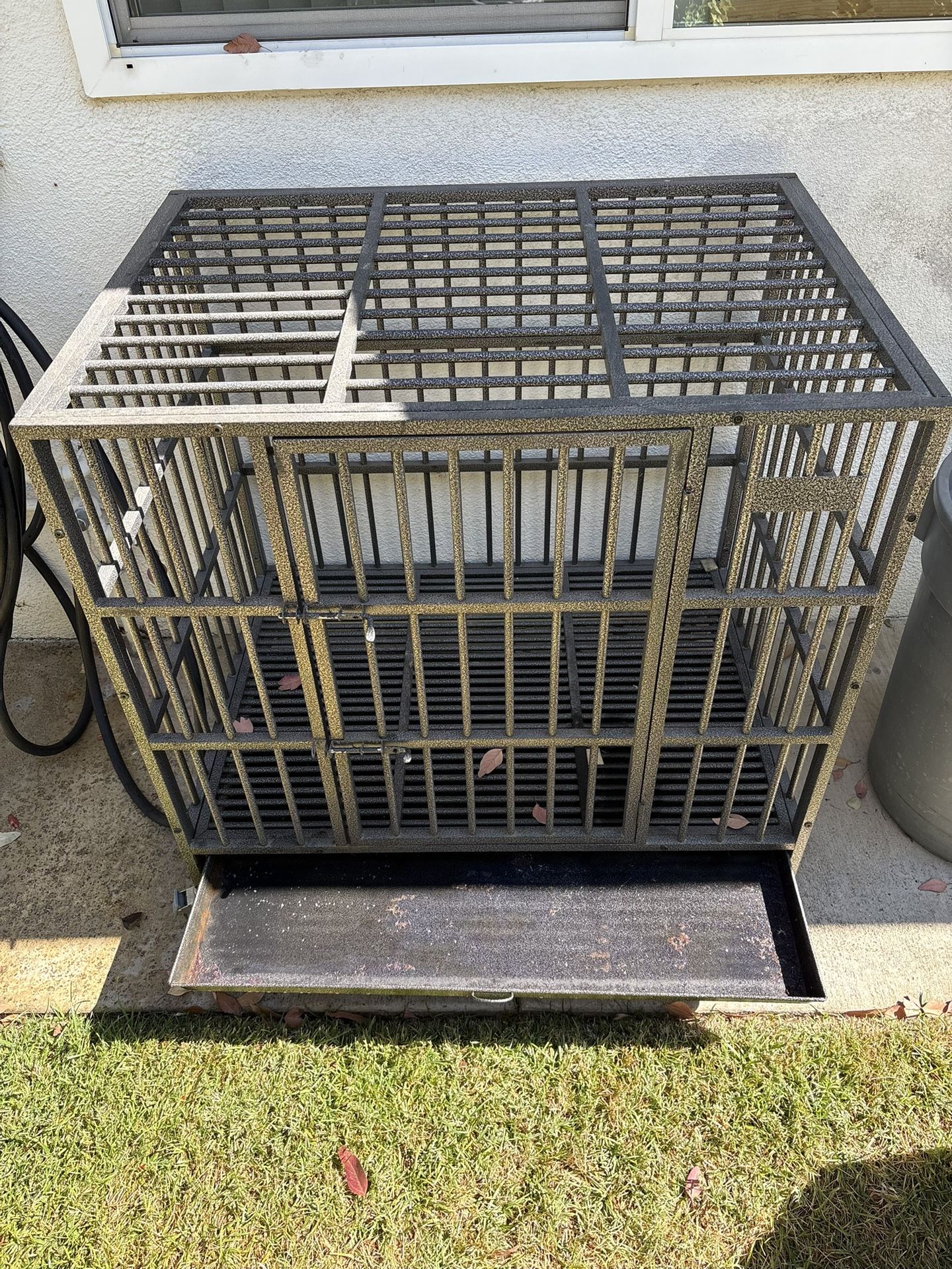 Dog Crate/ Kennel, Heavy Duty Steel