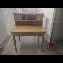 Nice Wood Study table