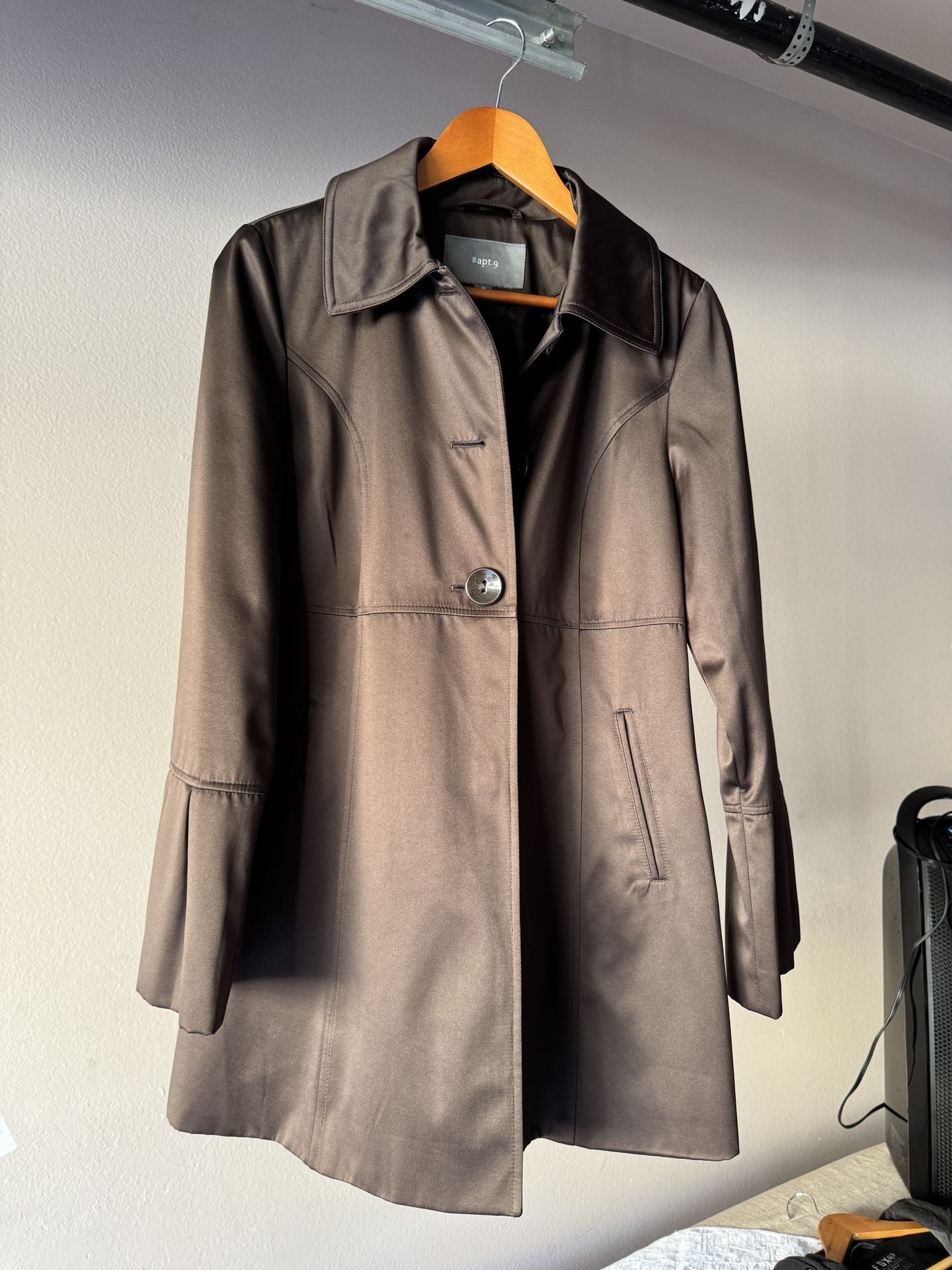 Lightweight Overcoat