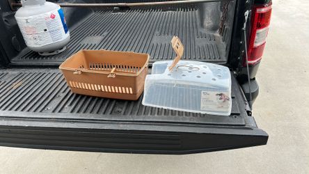 Bird carrier