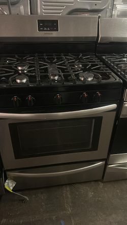 Frigidaire Gas Stove 🔥