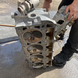 Engine Rebuild/repair/valve Replace/head
