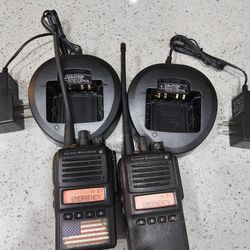 Lot of 2 Vertex Standard VX-824-G7-5 UHF 450-512 MHz 5W 512CH Two way Radios

