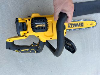 DEWALT chainsaw