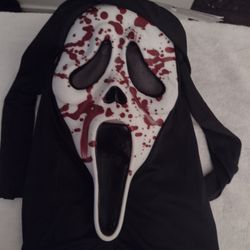 ghost face halloween mask
