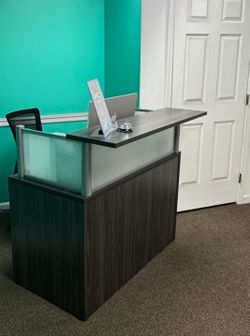 Receptionist Desk