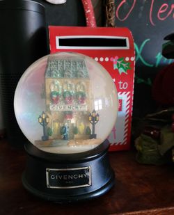 Givenchy Snow Globe 