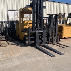 20,000# LP gas forklift