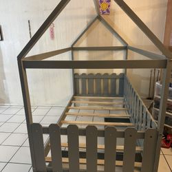 Kids Twin House Bed Frame