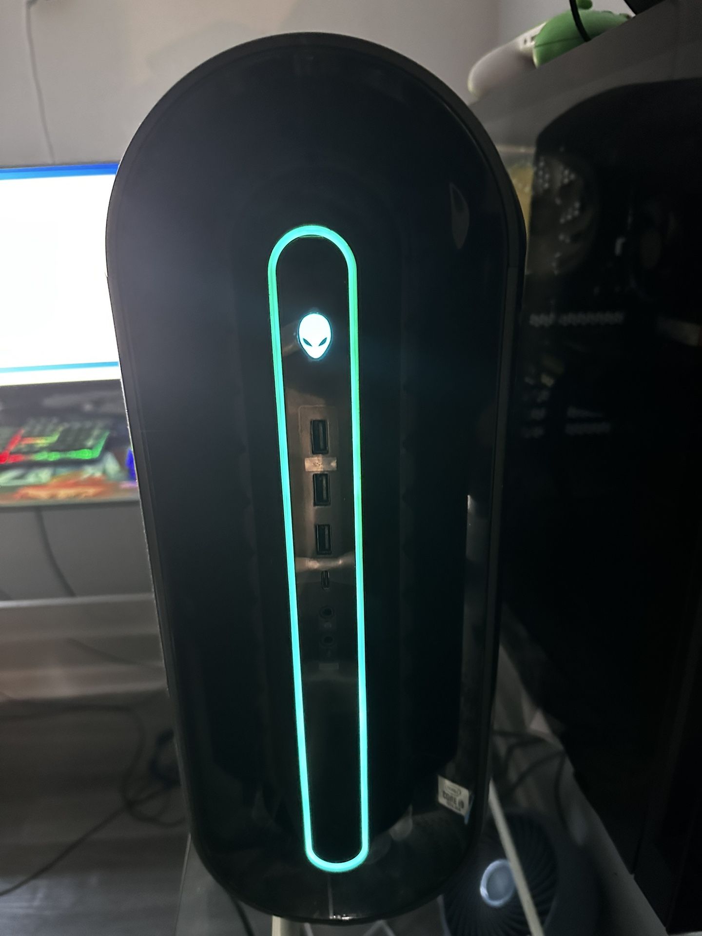 Alienware Aurora R11