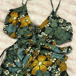 Volcom flower dress 