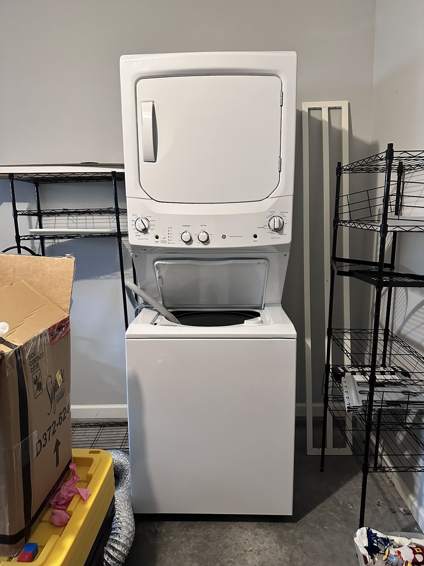 GE Unitized Spacemaker Washer/Dryer
