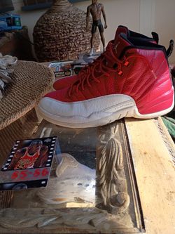 Jordan 12 gym red