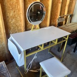 Girls Vanity With Stool Lighted Mirror - USB And Power Plugs - $50