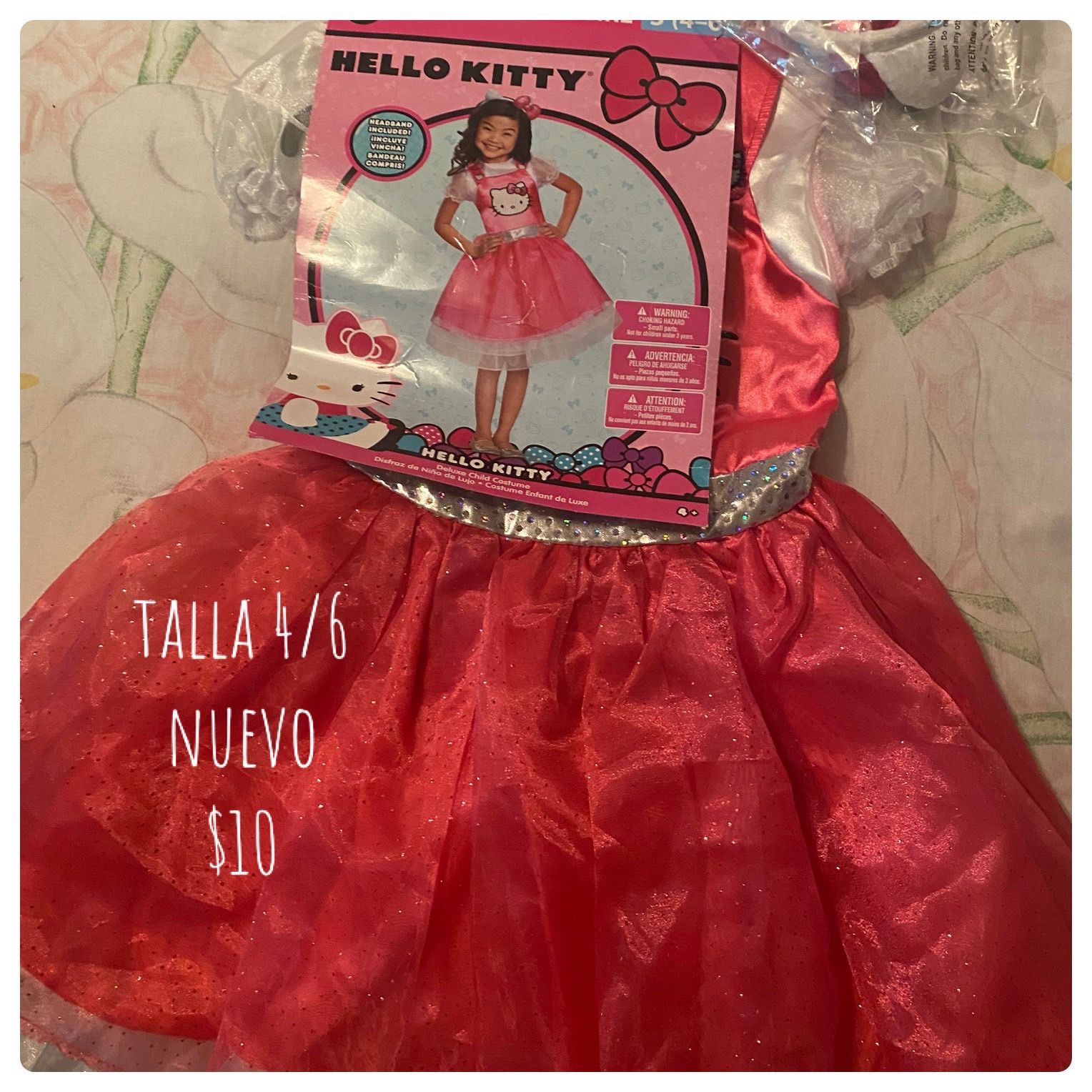 costume enfant 4/6 size new  hello kitty