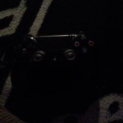 PlayStation 4 controller