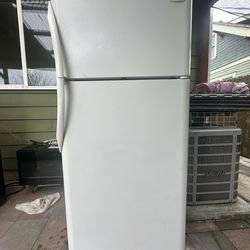 Frigidaire fridge