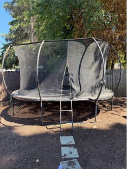 14ft trampoline